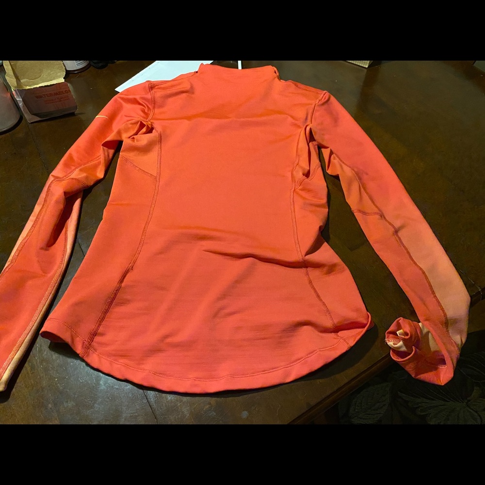 NIKE OMBRÉ THERMAL